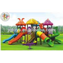 Jardín de infancia coloridos diseño de cartón al aire libre de plástico Playground conjunto de niños plástico playground tobogán